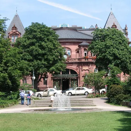 Neu - & 3*